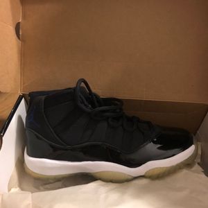 AIR JORDAN 11 RETRO "SPACE JAM 2000 RELEASE"